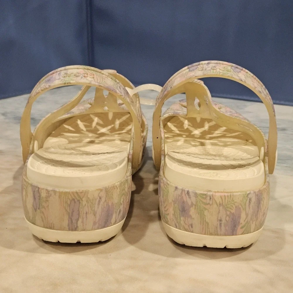 Crocs Girls Mary‎ Jane Floral Clogs Shoes Youth Size 4 Slip On